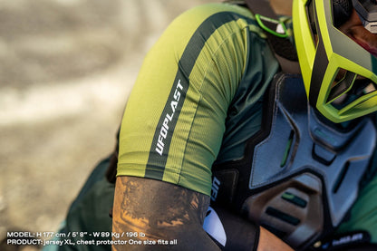 MOUNTAIN BIKE JERSEY TERRAIN SHORT SLEEVES GREEN